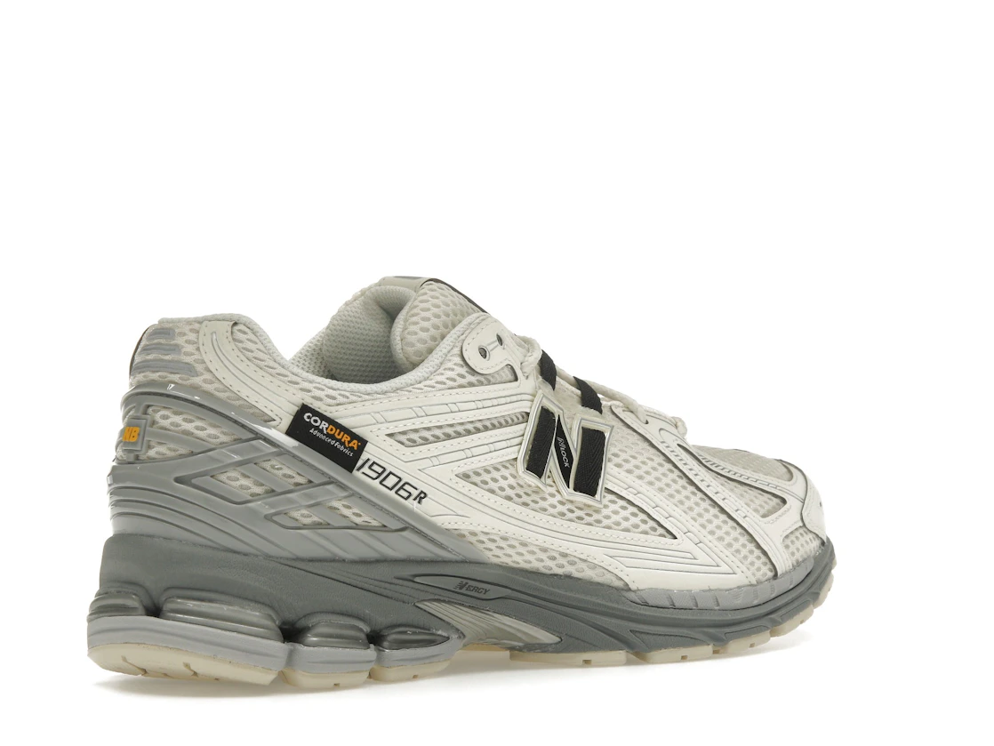 New Balance 1906R Cordura Tan Black