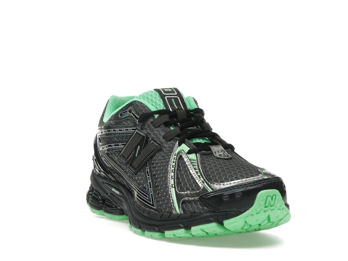 New Balance 1906R Dark Silver Metallic Lab Green