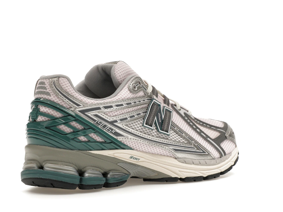 New Balance 1906R Granite Metallic Pink
