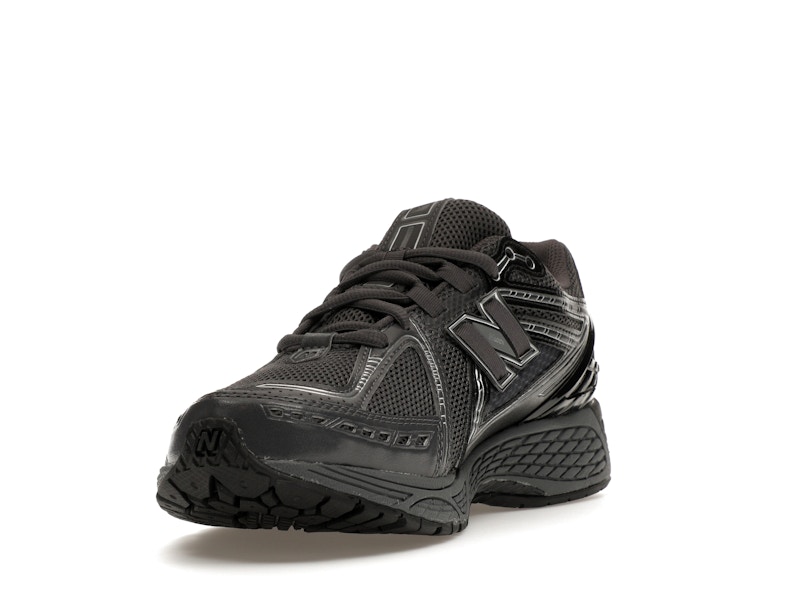 New Balance 1906R Magnet