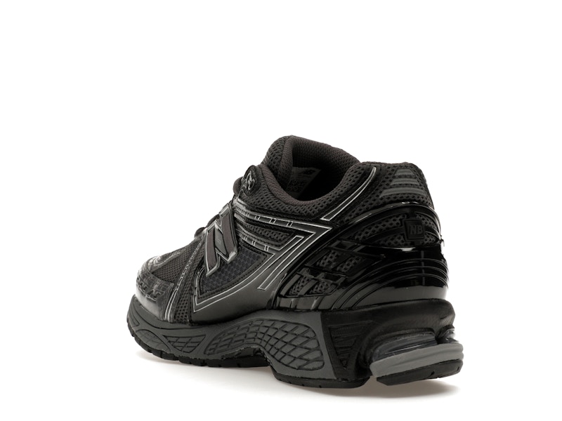 New Balance 1906R Magnet