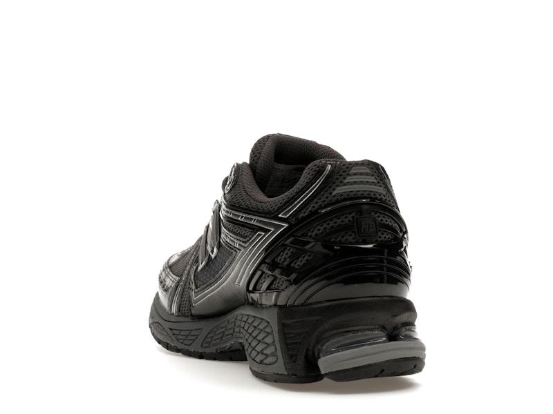 New Balance 1906R Magnet