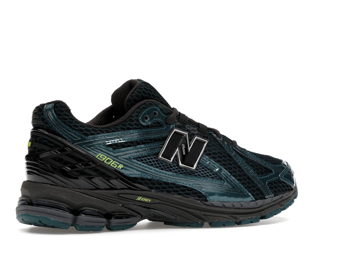 New Balance 1906R Medusa Green Black