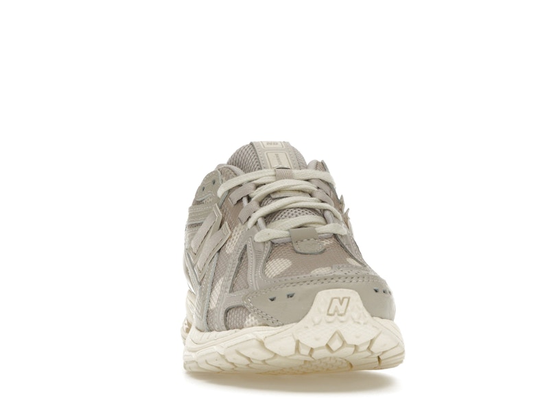 New Balance 1906R Polka Dot Moonrock