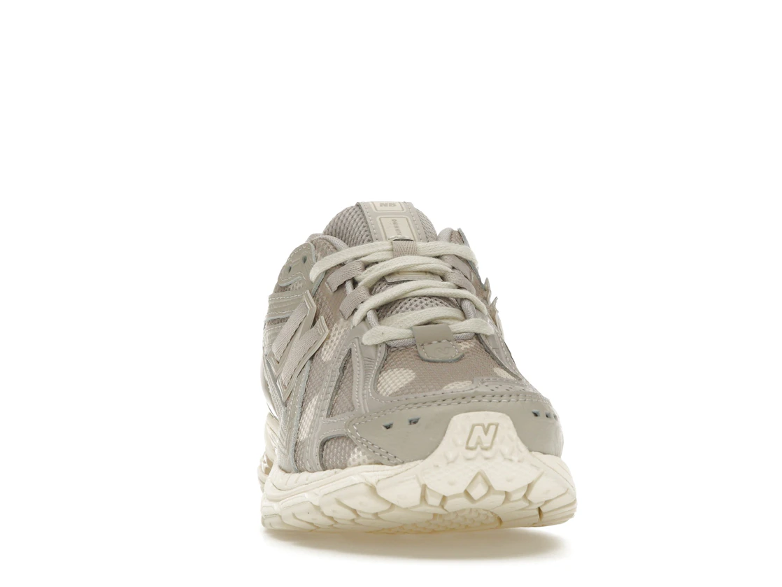 New Balance 1906R Polka Dot Moonrock