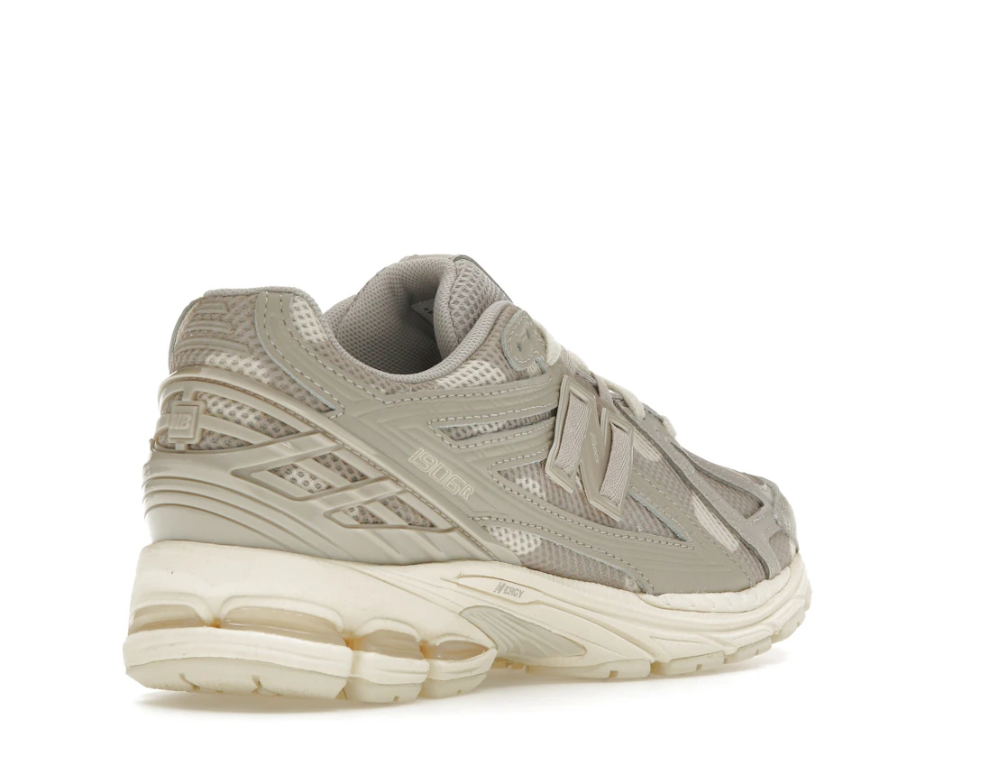 New Balance 1906R Polka Dot Moonrock