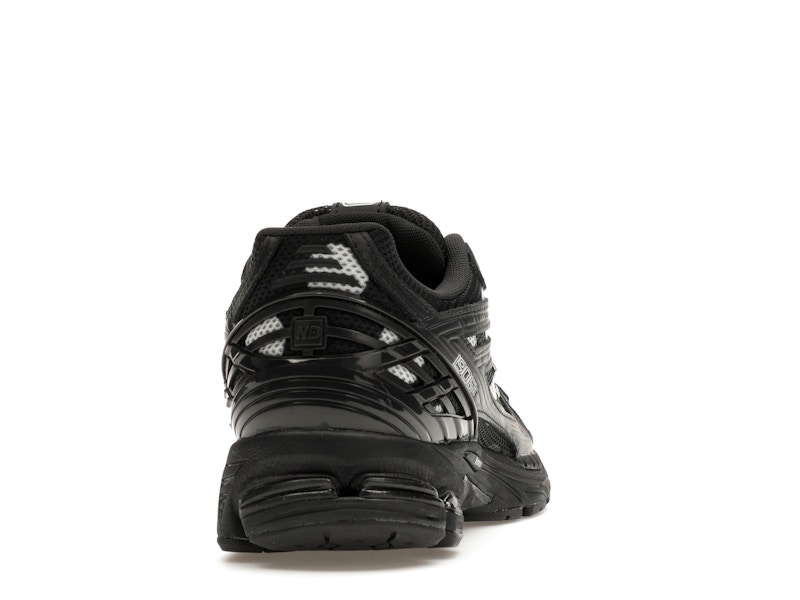 New Balance 1906R Polka Dot Phantom