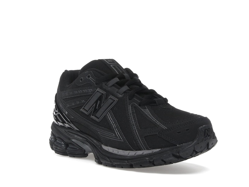 New Balance 1906R Triple Black