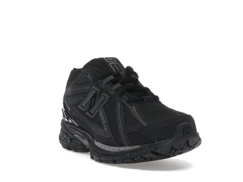 New Balance 1906R Triple Black