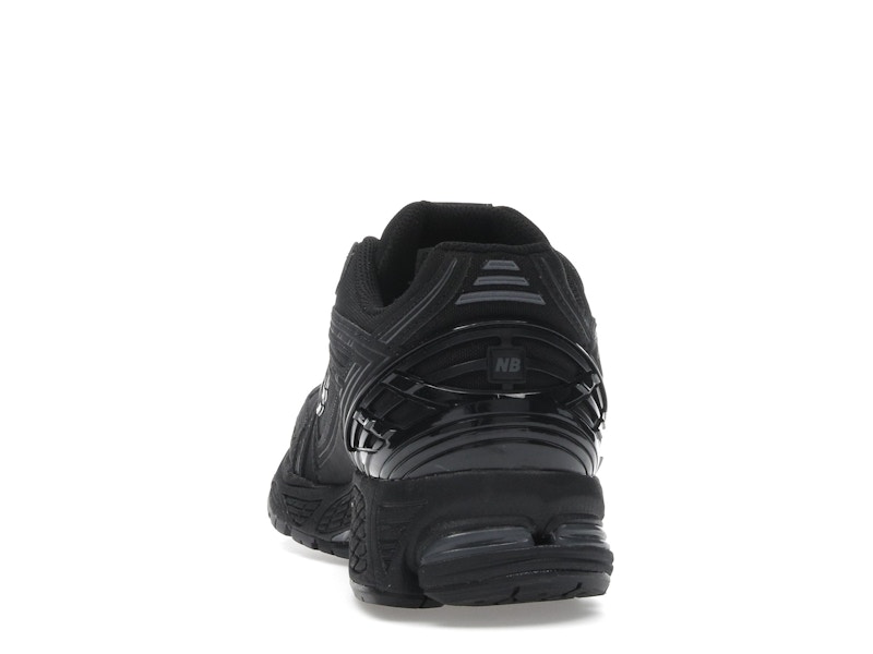 New Balance 1906R Triple Black