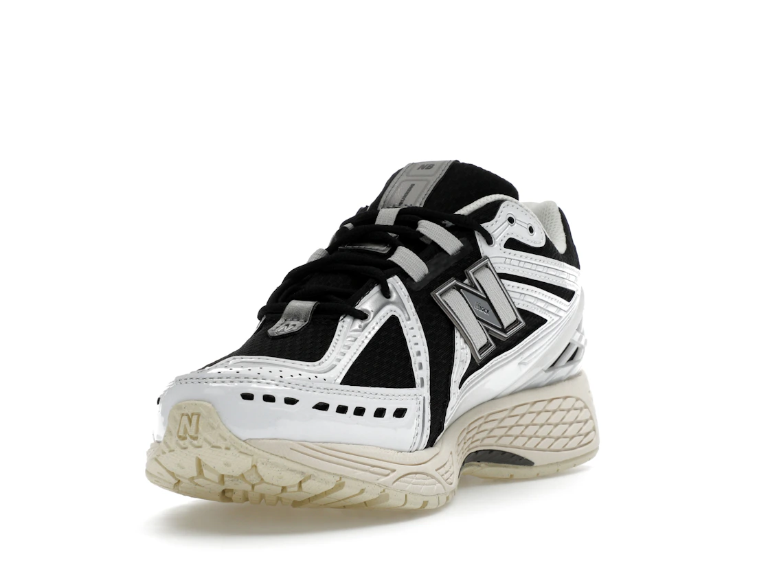 New Balance 1906R White Black Metallic