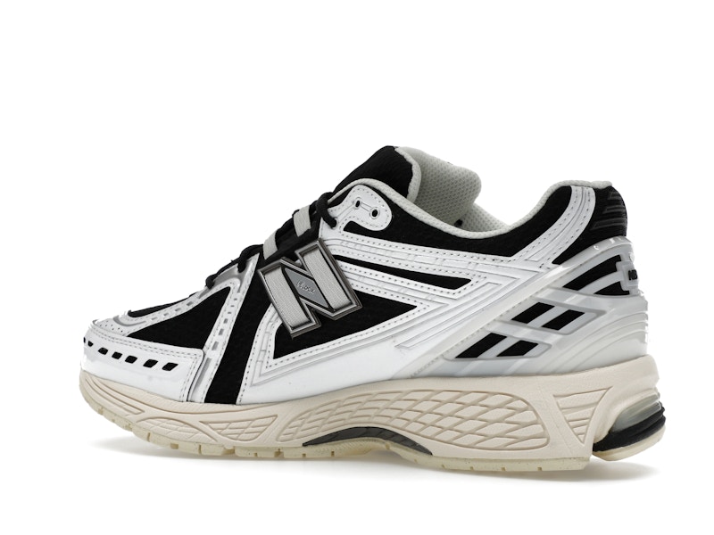 New Balance 1906R White Black Metallic