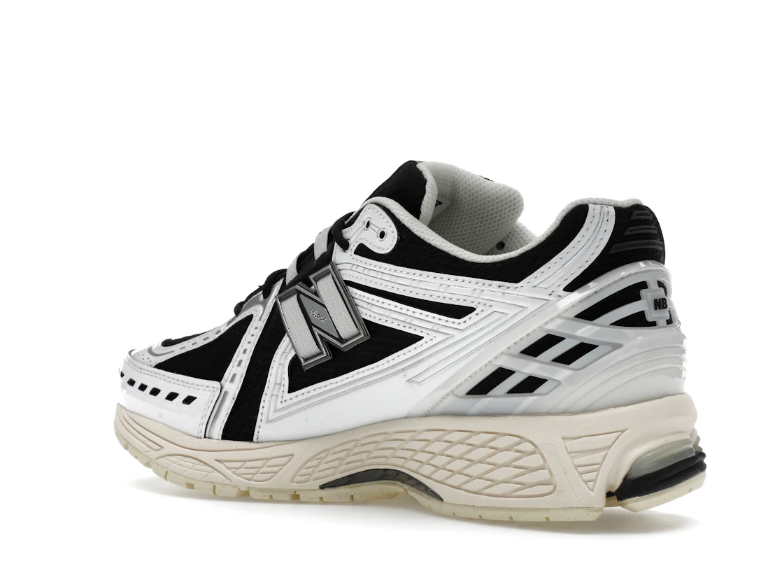 New Balance 1906R White Black Metallic