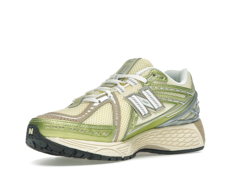 New Balance 1906R Yellow Parchment