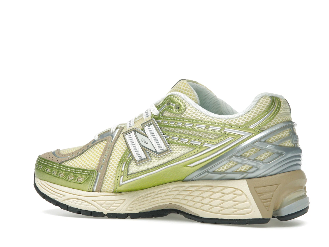 New Balance 1906R Yellow Parchment