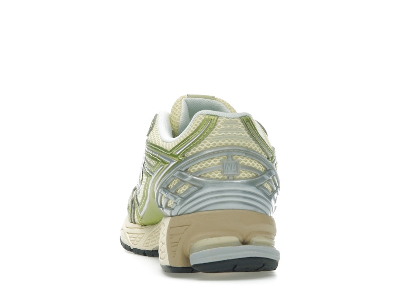 New Balance 1906R Yellow Parchment