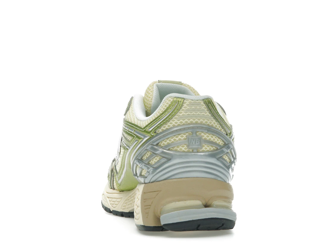 New Balance 1906R Yellow Parchment