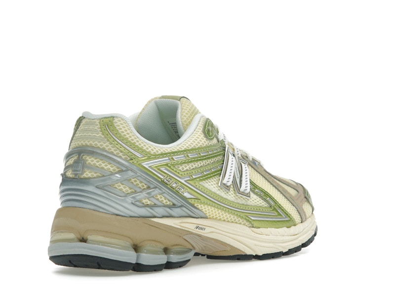 New Balance 1906R Yellow Parchment