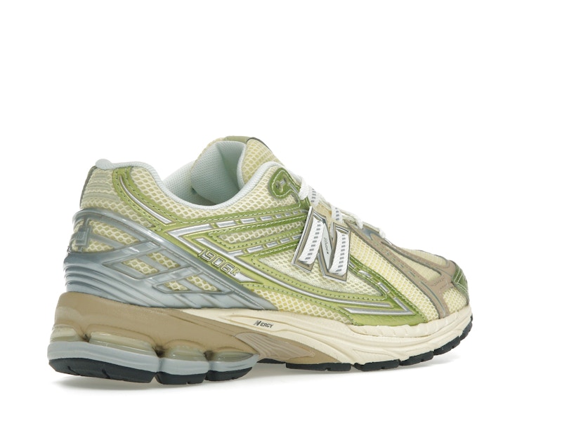 New Balance 1906R Yellow Parchment