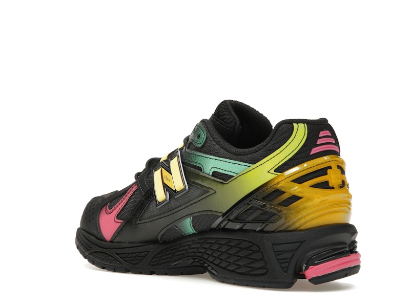 New Balance 1906U Bricks & Wood Echoes of a Butterfly