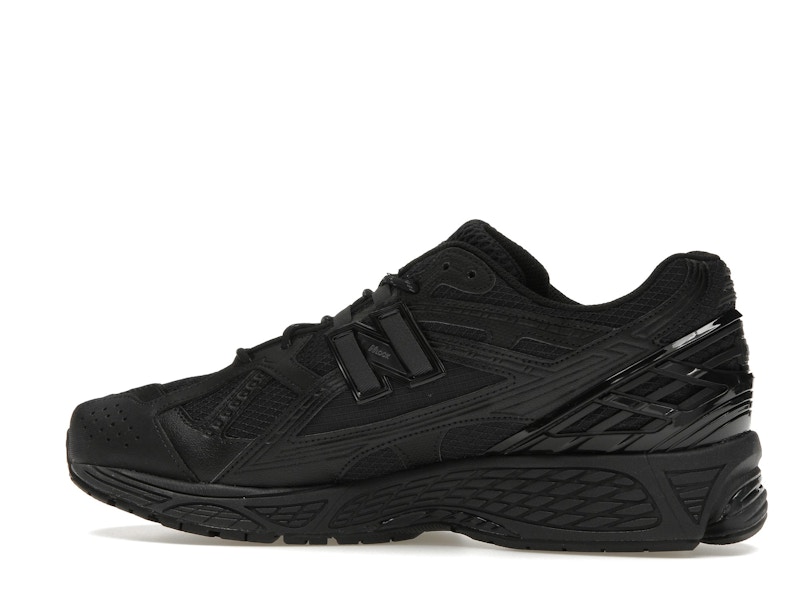 New Balance 1906U Triple Black