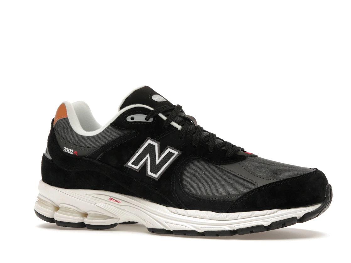 New Balance 2002R Black Sepia