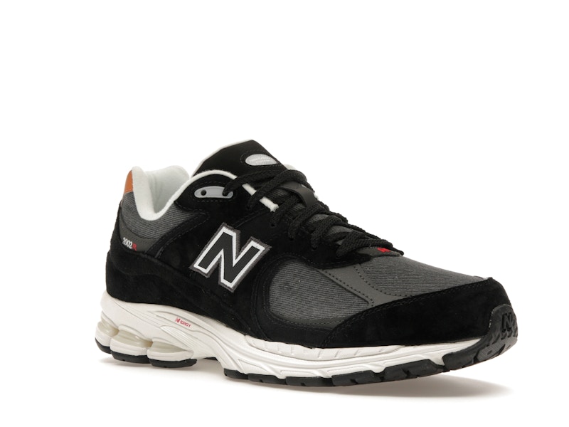New Balance 2002R Black Sepia