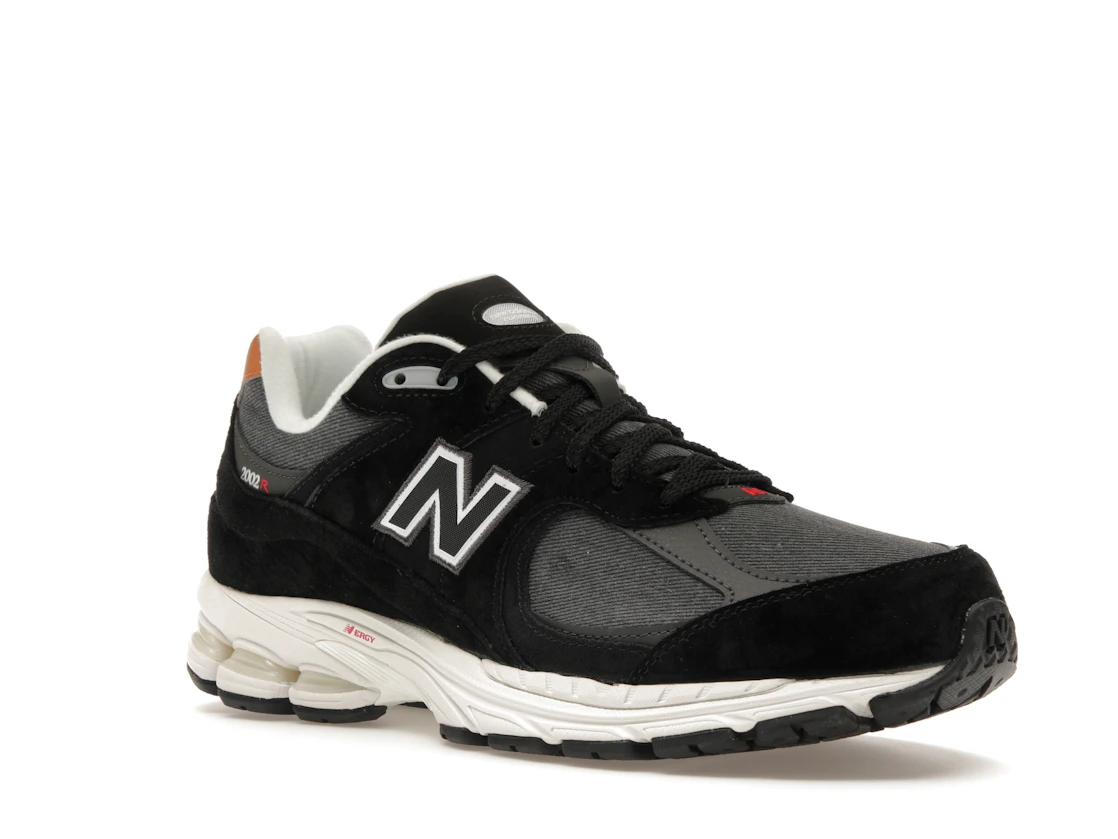 New Balance 2002R Black Sepia