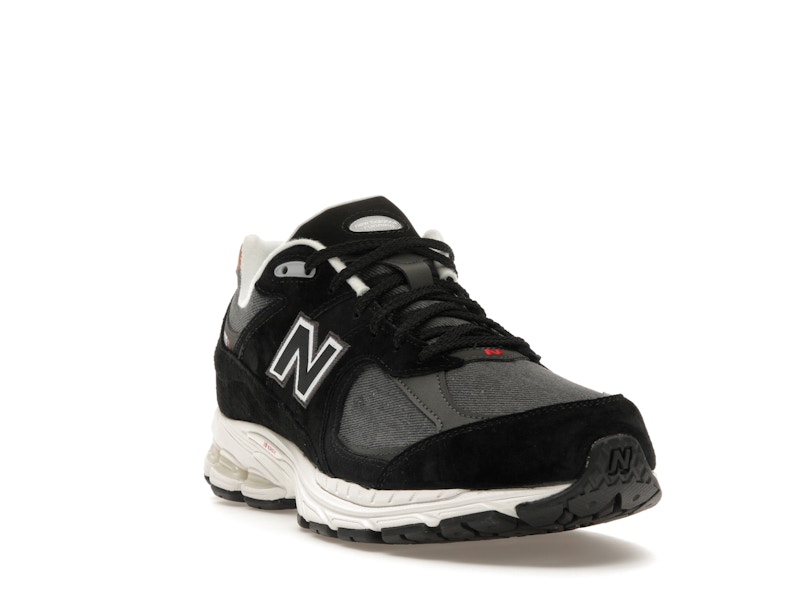 New Balance 2002R Black Sepia