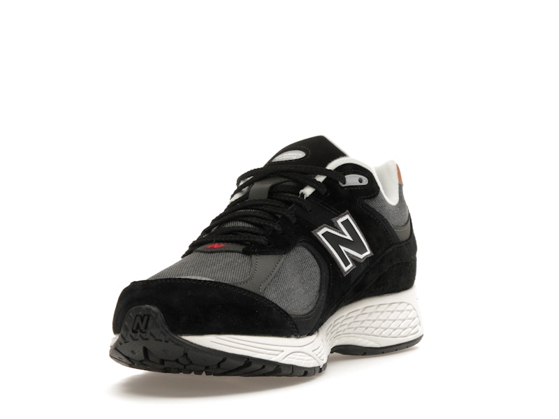 New Balance 2002R Black Sepia