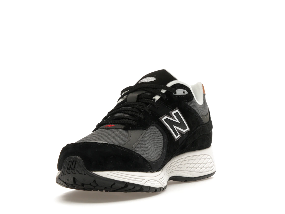 New Balance 2002R Black Sepia