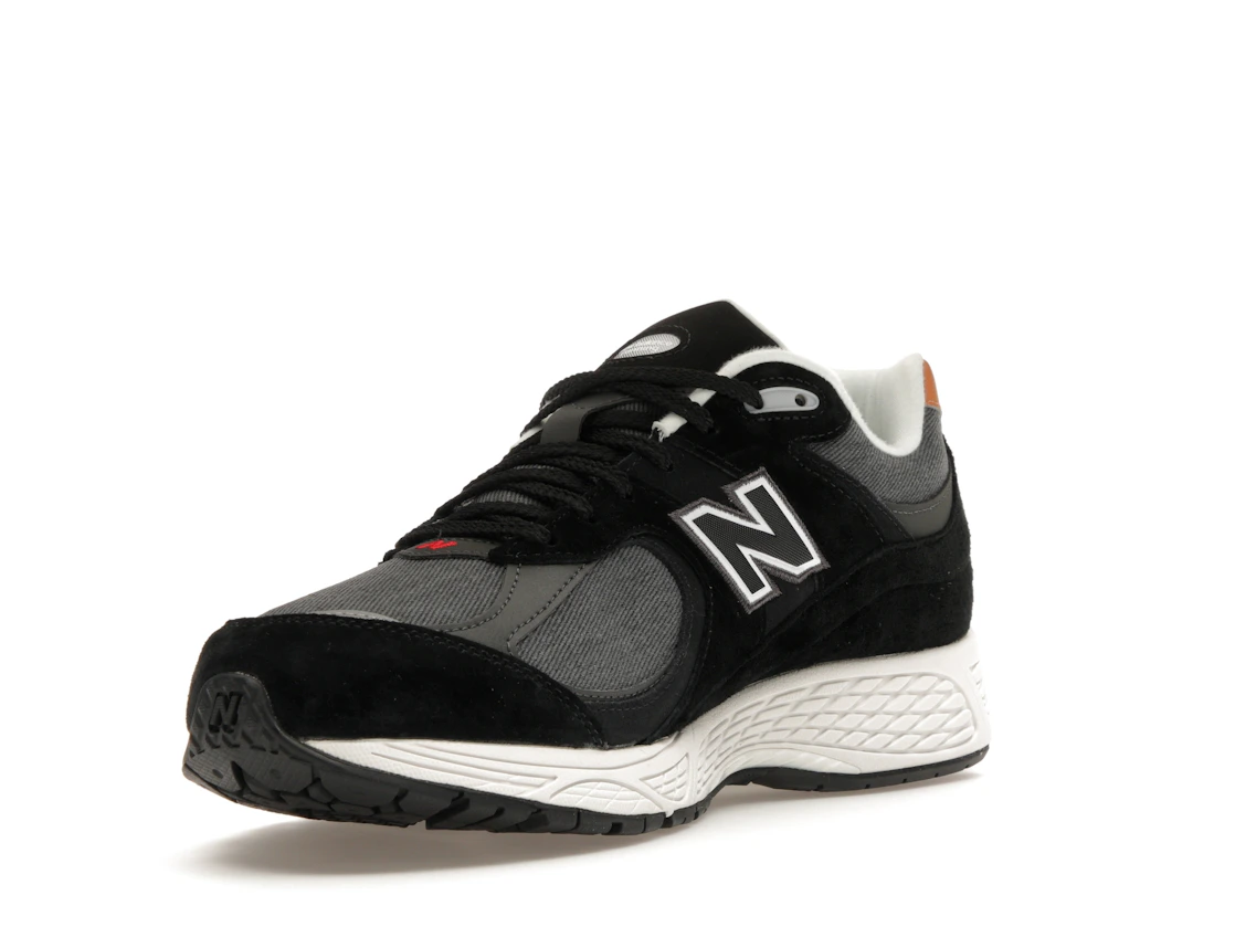 New Balance 2002R Black Sepia