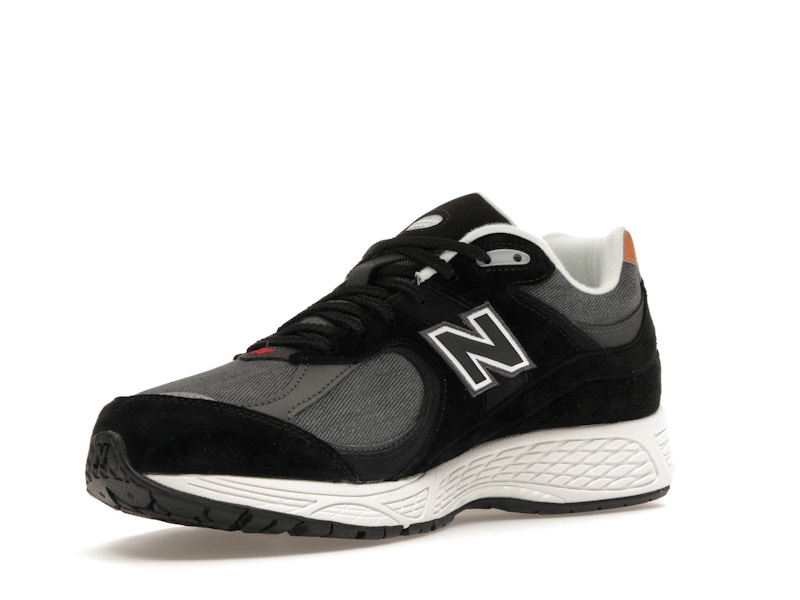 New Balance 2002R Black Sepia