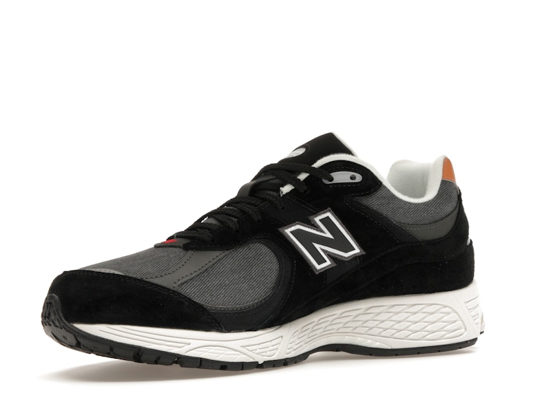 New Balance 2002R Black Sepia