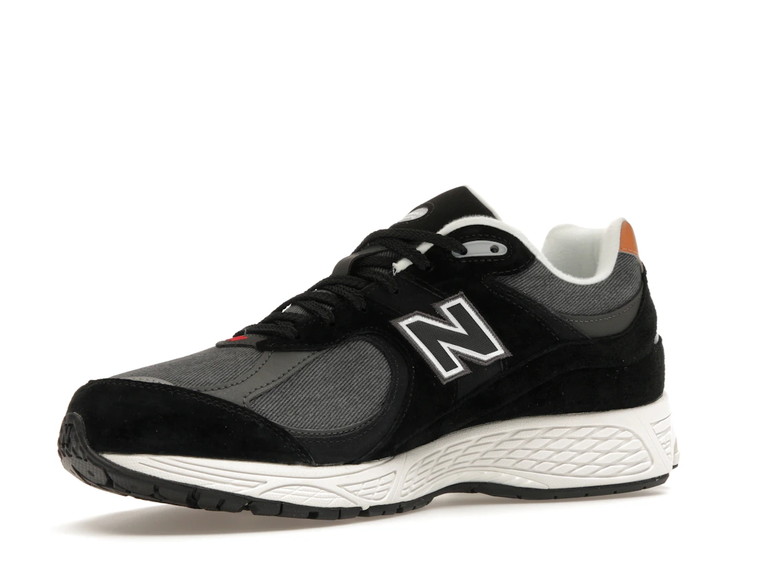 New Balance 2002R Black Sepia
