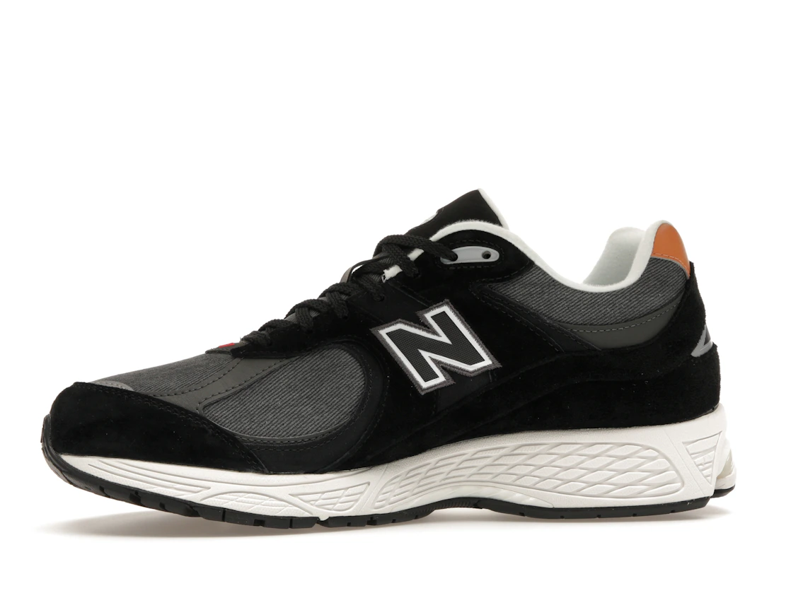 New Balance 2002R Black Sepia
