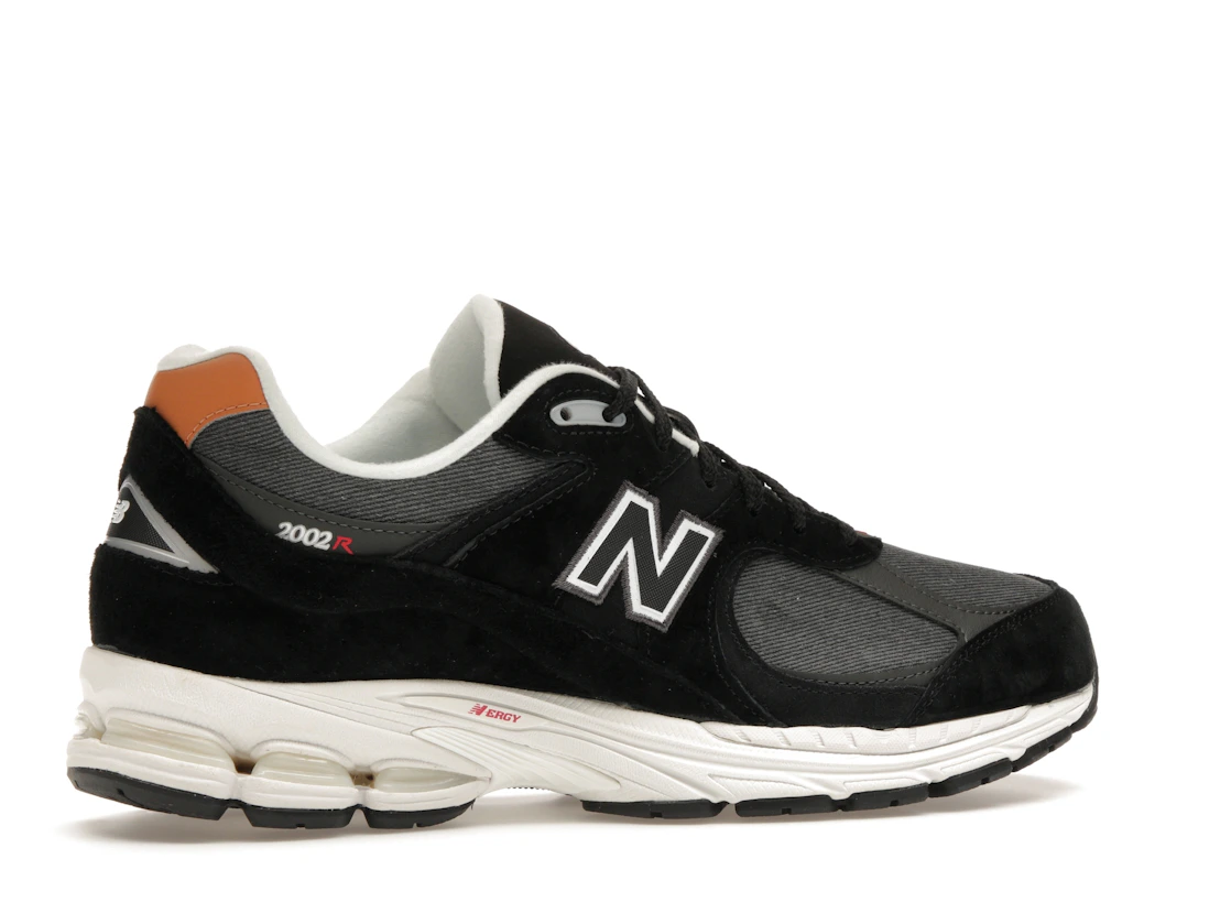 New Balance 2002R Black Sepia