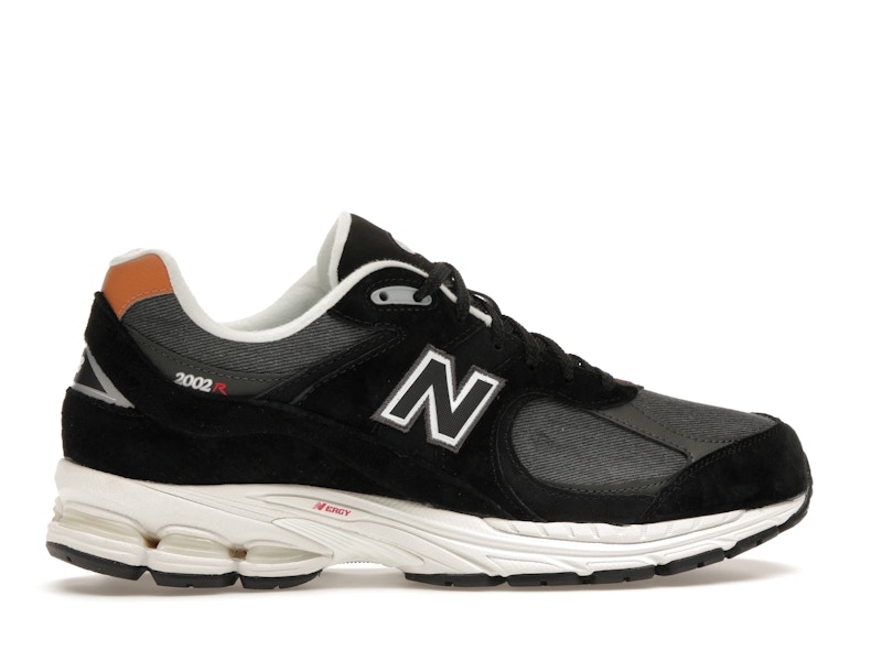 New Balance 2002R Black Sepia
