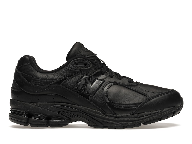 New Balance 2002R Black