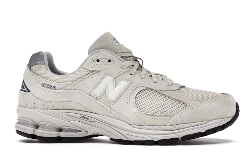 New Balance 2002R Bone Light Aluminum