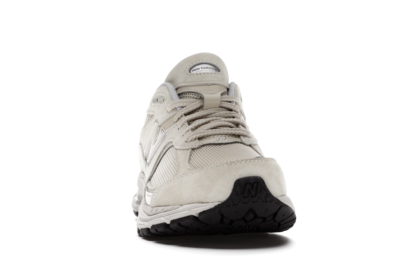 New Balance 2002R Bone Light Aluminum