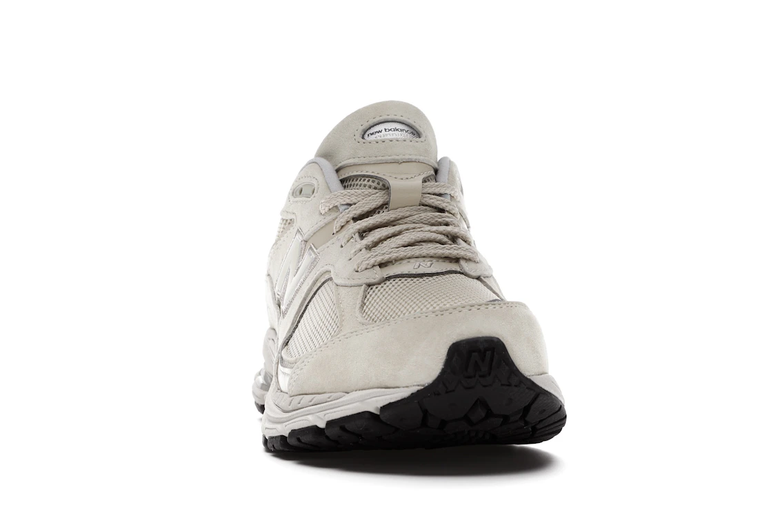 New Balance 2002R Bone Light Aluminum