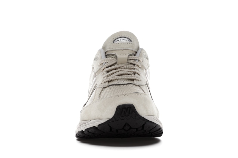 New Balance 2002R Bone Light Aluminum