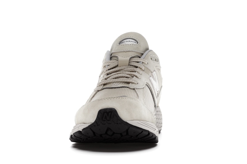 New Balance 2002R Bone Light Aluminum