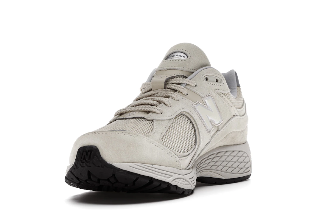 New Balance 2002R Bone Light Aluminum