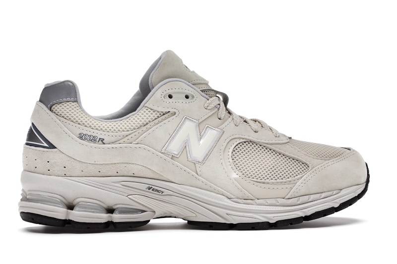 New Balance 2002R Bone Light Aluminum