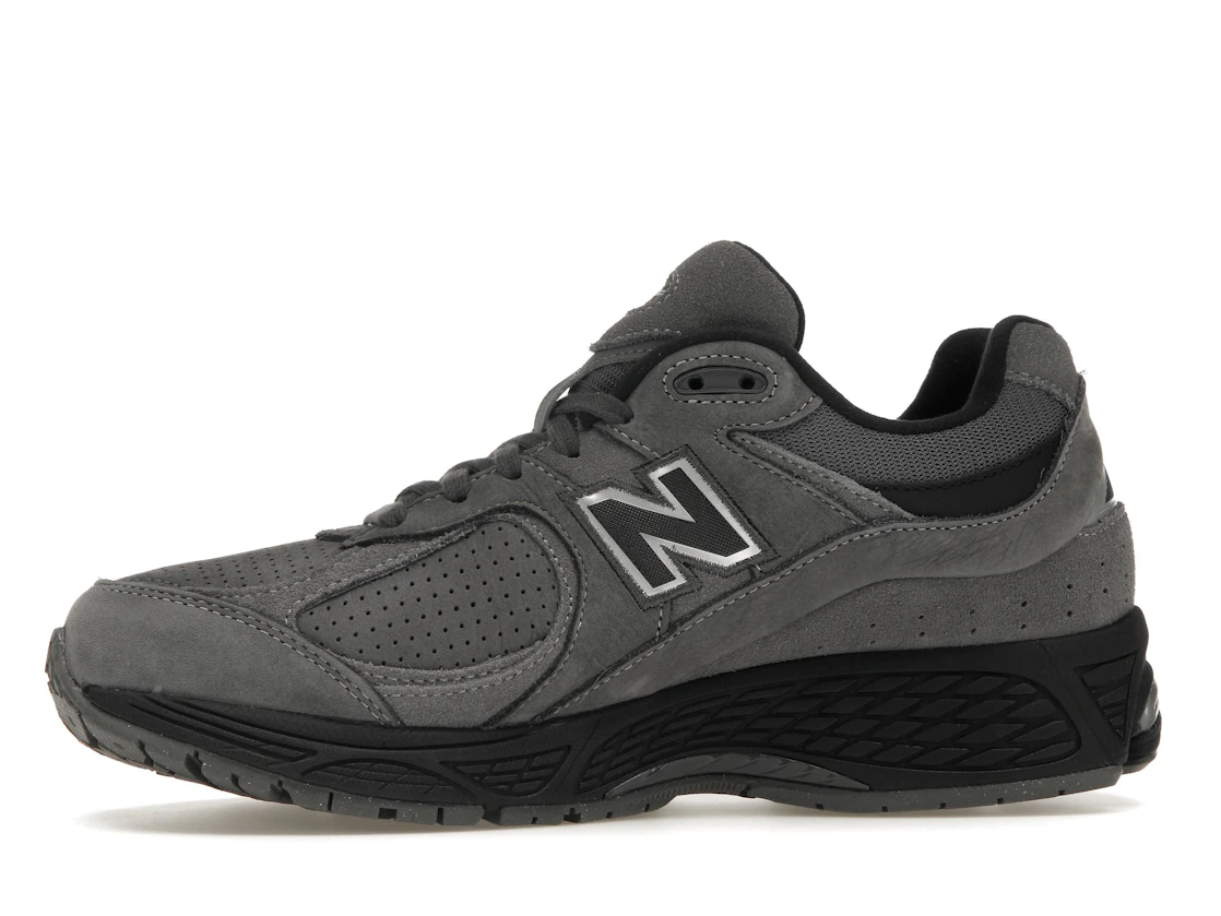 New Balance 2002R Castlerock Black