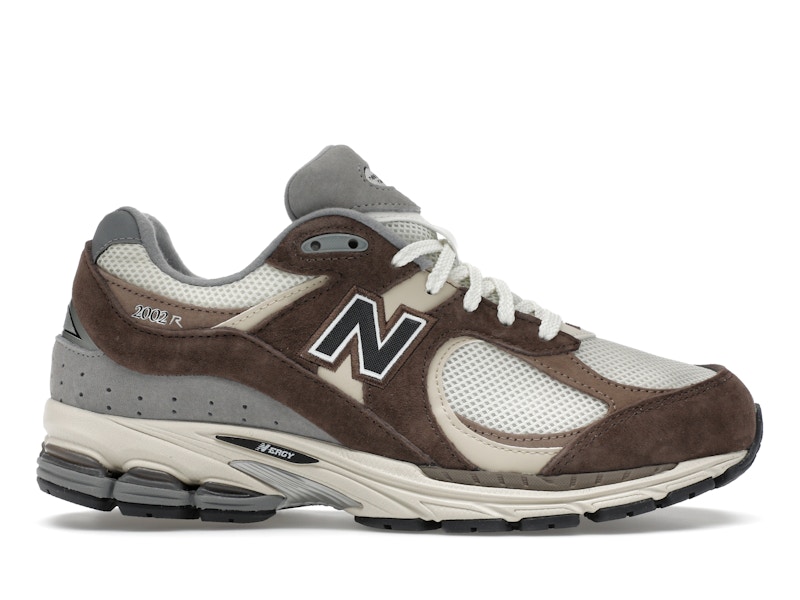 New Balance 2002R Emerging Brown