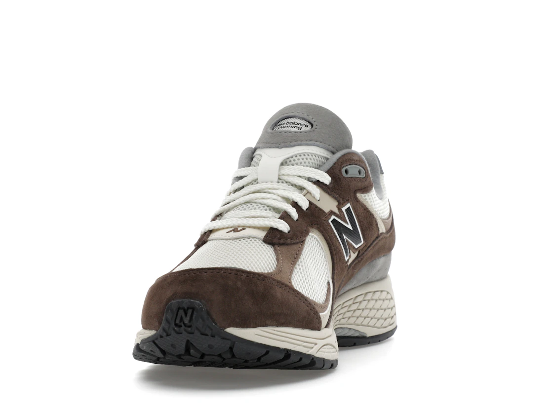 New Balance 2002R Emerging Brown