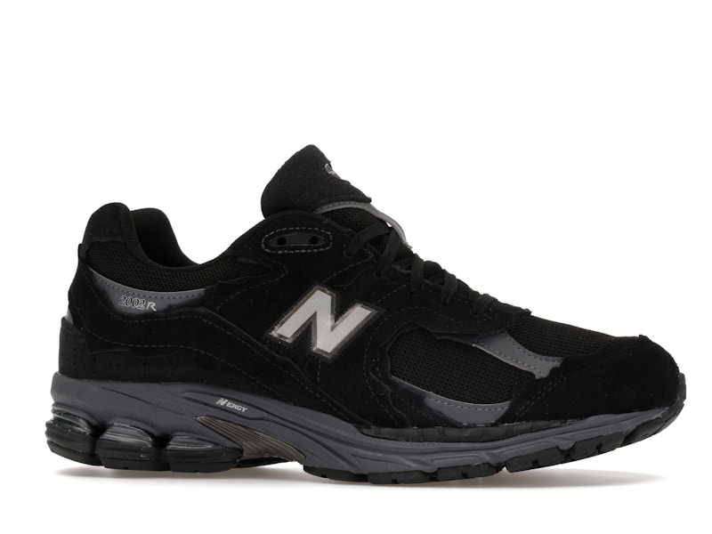New Balance 2002R Gore-Tex Protection Pack Black Magnet
